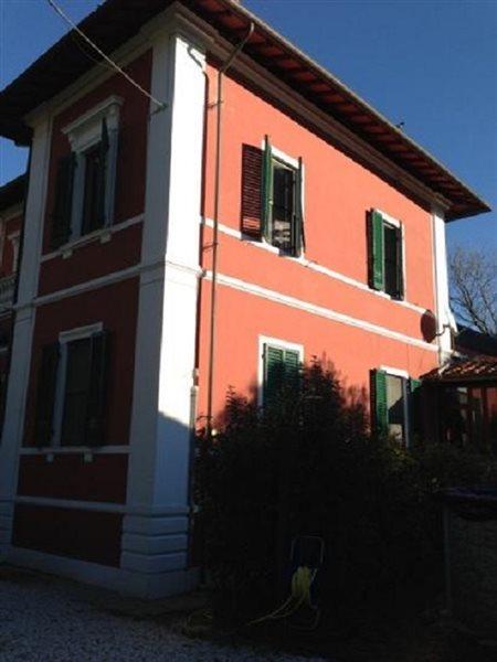 بيزا B&B Villa Regina المظهر الخارجي الصورة
